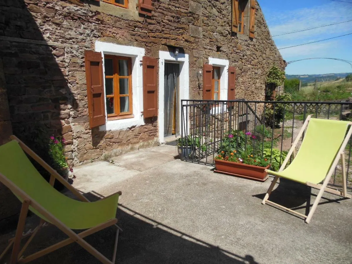 Grand Gite A La Ferme Les Costes-Gozon 0*,  France